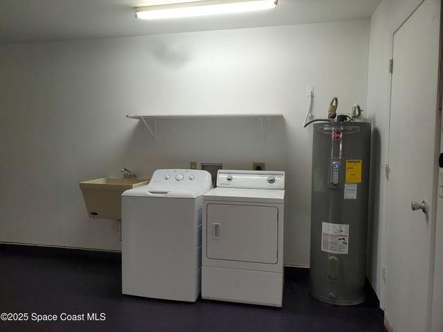 255 8th Court, Vero Beach, FL 32962