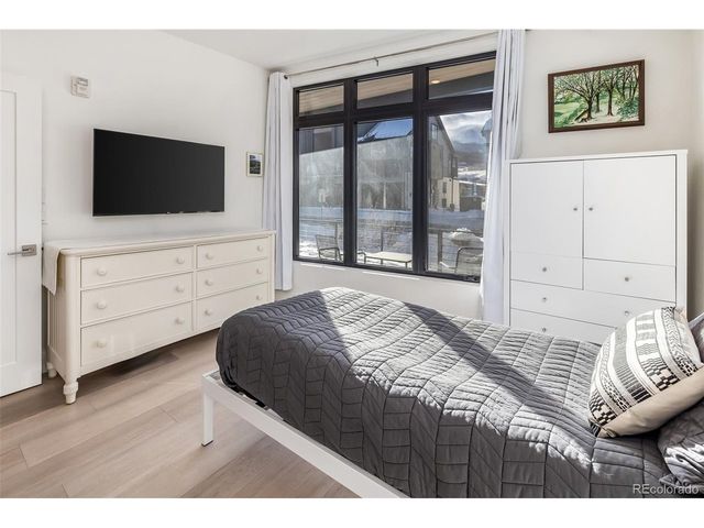 930 Blue River Pkwy 6-613, Silverthorne, CO 80498