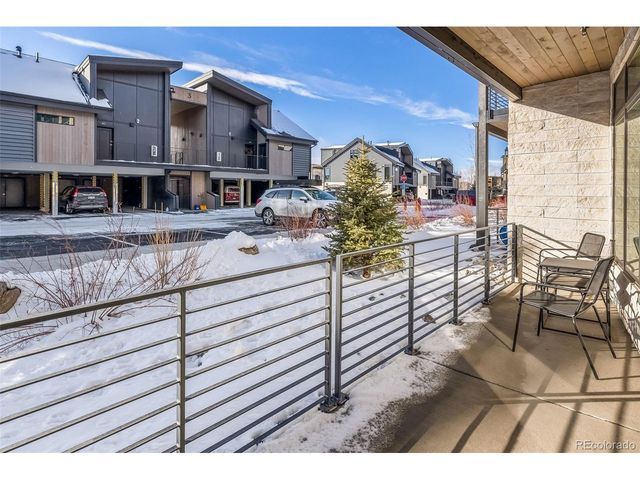 930 Blue River Pkwy 6-613, Silverthorne, CO 80498