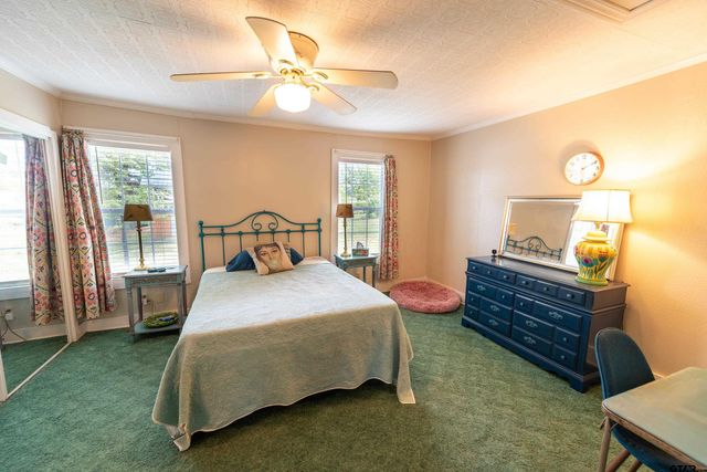 668 Omaha Drive, Omaha, TX 75571