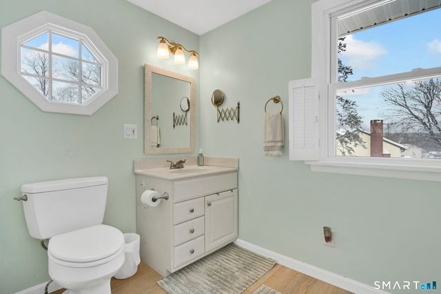 4 Steep Road, South Windsor, CT 06074