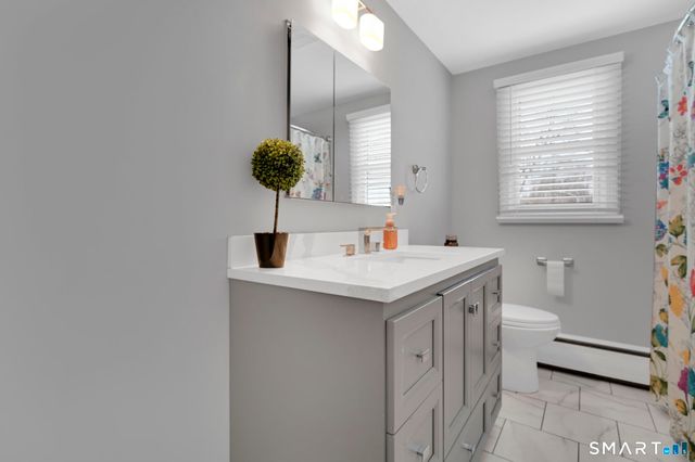 4 Steep Road, South Windsor, CT 06074