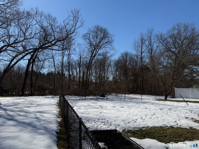 4 Steep Road, South Windsor, CT 06074