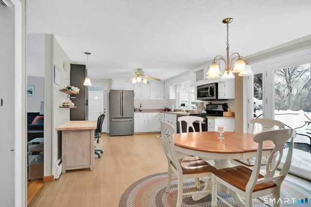 4 Steep Road, South Windsor, CT 06074