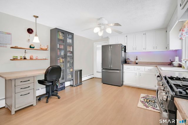 4 Steep Road, South Windsor, CT 06074