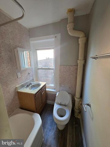 517 STUYVESANT AVE, Trenton, NJ 08618