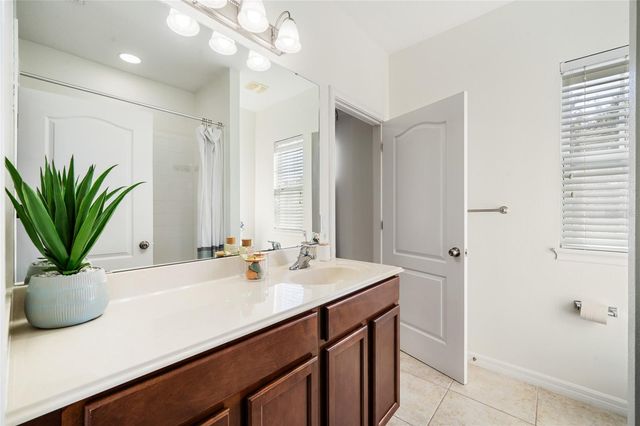 955 BELLES FERRY LOOP, Sanford, FL 32771