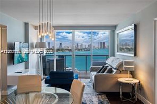 1900 Sunset Harbour Dr 1012, Miami Beach, FL 33139