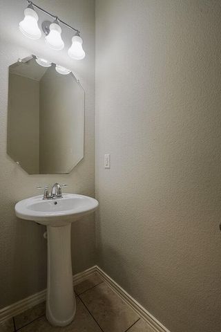 9925 Wading Pool PATH, Austin, TX 78748