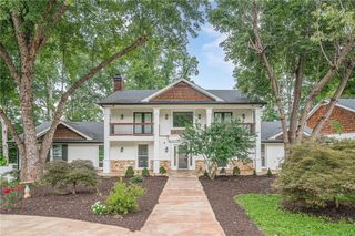 2697 S Cherokee Lane, Woodstock, GA 30188