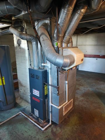 7418 Howard Avenue, Hammond, IN 46324