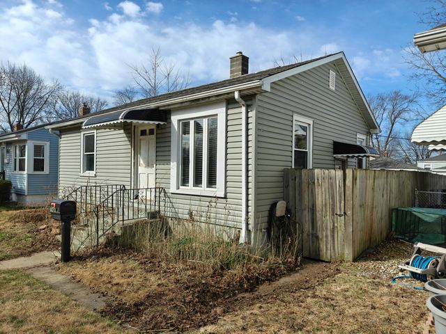 7418 Howard Avenue, Hammond, IN 46324