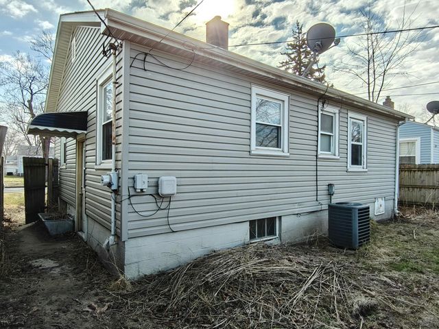 7418 Howard Avenue, Hammond, IN 46324