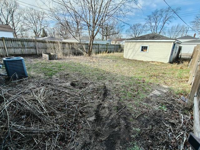 7418 Howard Avenue, Hammond, IN 46324