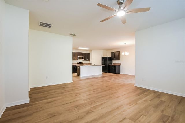 2607 SUMMERGLEN LANE, Eustis, FL 32726