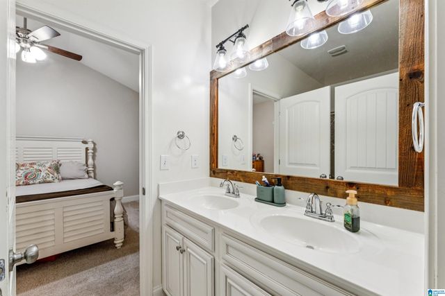 42 WATERFORD PLACE, Trussville, AL 35173