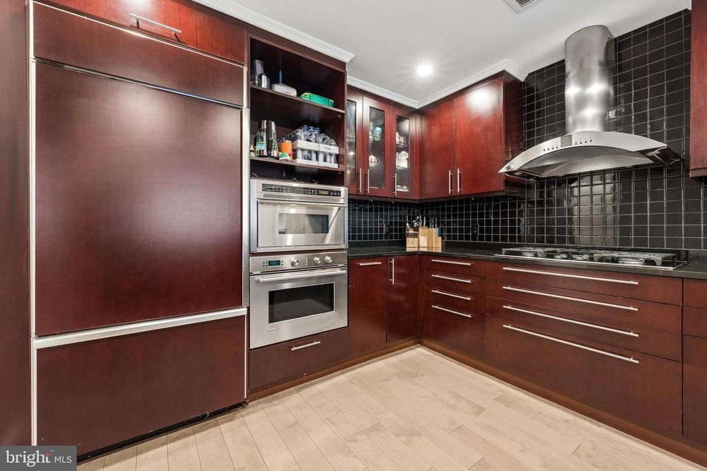Image 10 of property listing at 190 PRESIDENTIAL BLVD #513, Bala Cynwyd, PA 19004