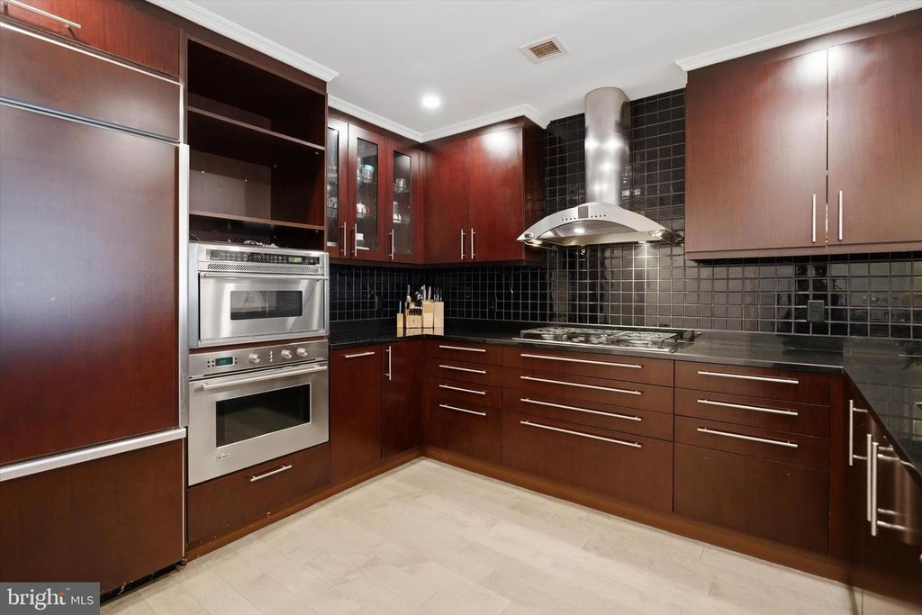 Image 14 of property listing at 190 PRESIDENTIAL BLVD #513, Bala Cynwyd, PA 19004