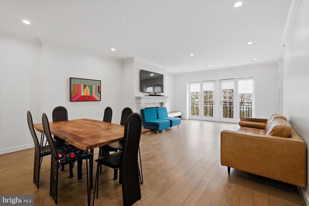 Image 2 of property listing at 190 PRESIDENTIAL BLVD #513, Bala Cynwyd, PA 19004