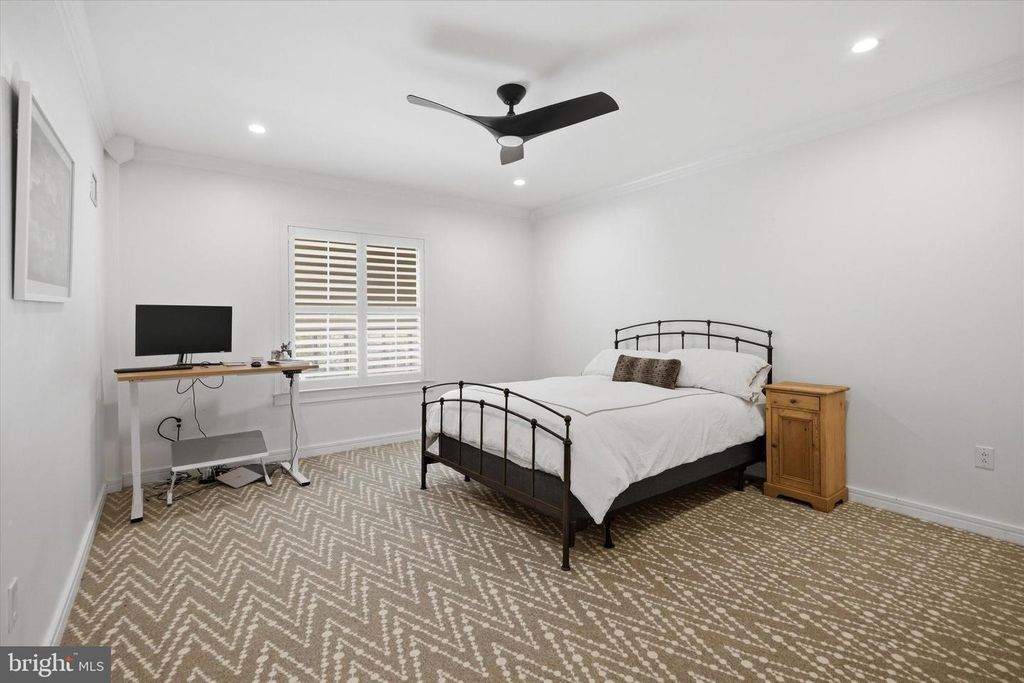 Image 20 of property listing at 190 PRESIDENTIAL BLVD #513, Bala Cynwyd, PA 19004