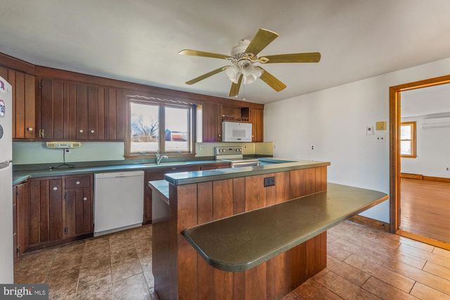 527 BETHEL CHURCH RD, Spring City, PA 19475