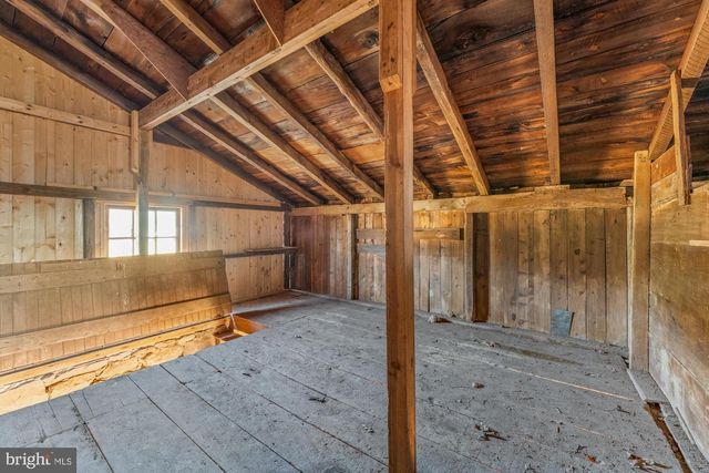 527 BETHEL CHURCH RD, Spring City, PA 19475