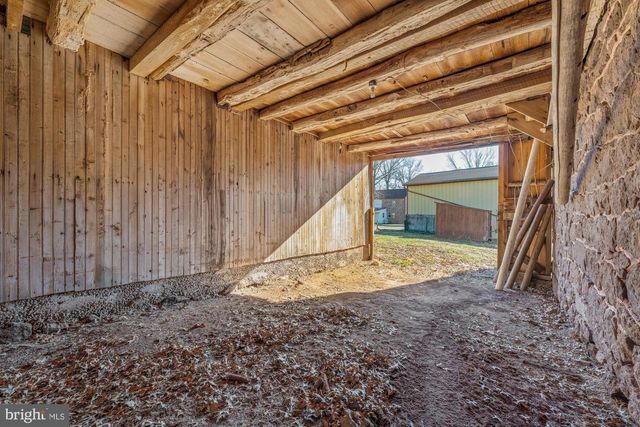 527 BETHEL CHURCH RD, Spring City, PA 19475