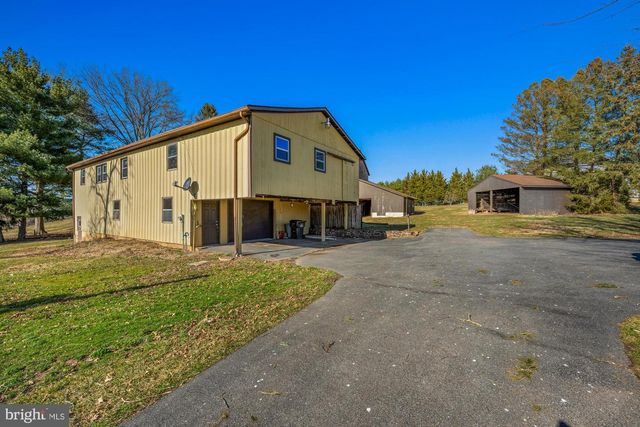 527 BETHEL CHURCH RD, Spring City, PA 19475