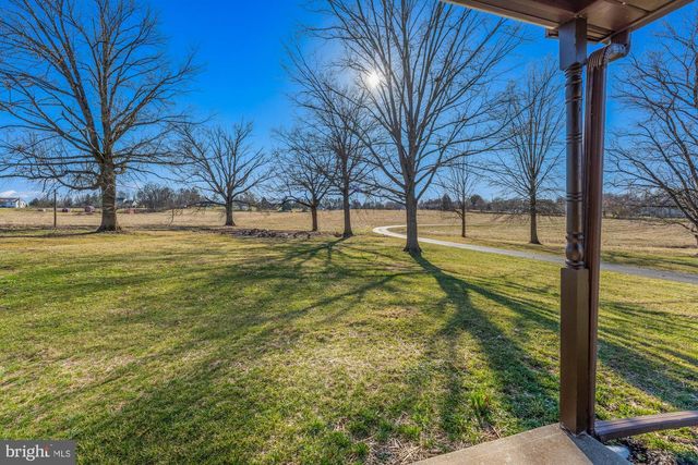 527 BETHEL CHURCH RD, Spring City, PA 19475