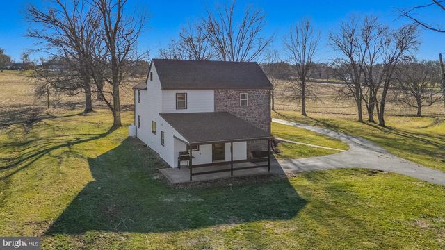 527 BETHEL CHURCH RD, Spring City, PA 19475