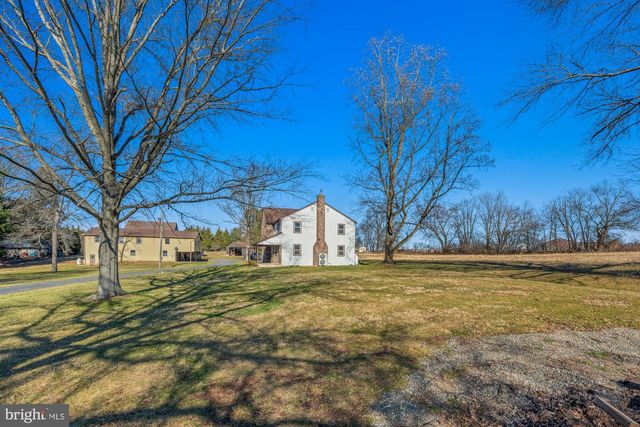 527 BETHEL CHURCH RD, Spring City, PA 19475