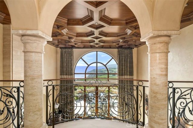32040 Cape Point Drive, Rancho Palos Verdes, CA 90275