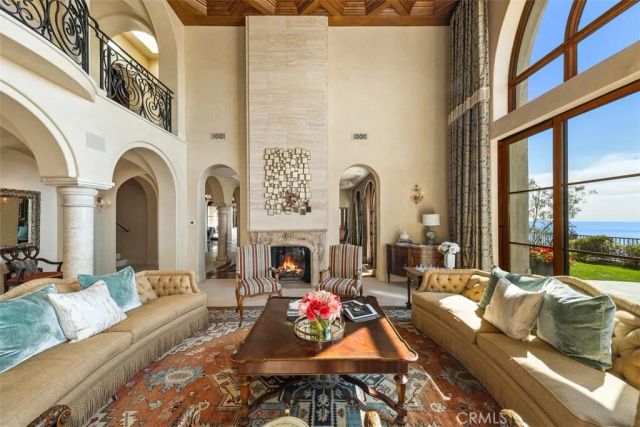 32040 Cape Point Drive, Rancho Palos Verdes, CA 90275