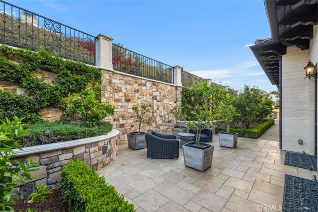 32040 Cape Point Drive, Rancho Palos Verdes, CA 90275