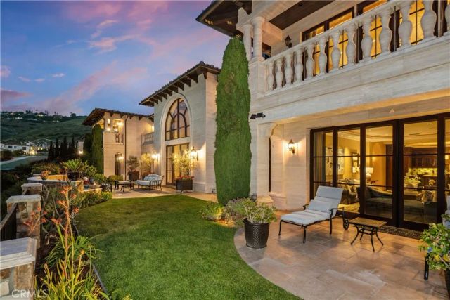 32040 Cape Point Drive, Rancho Palos Verdes, CA 90275