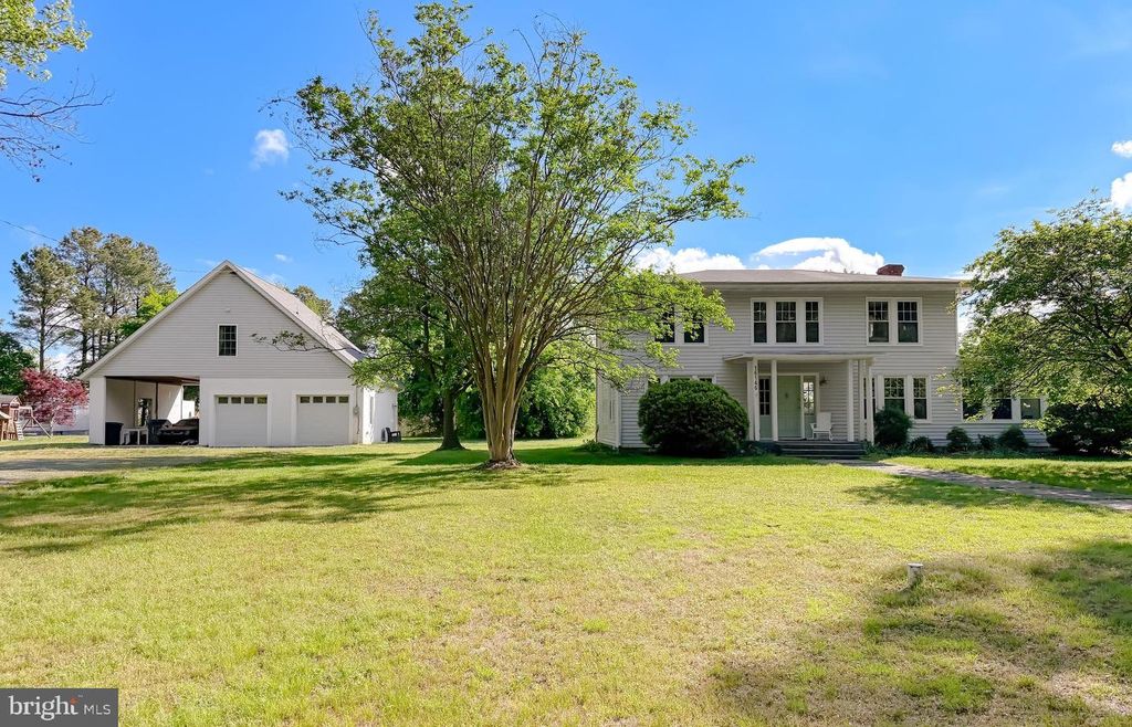 Image 2 of property listing at 16146 THOMAS RD, Piney Point, MD 20674
