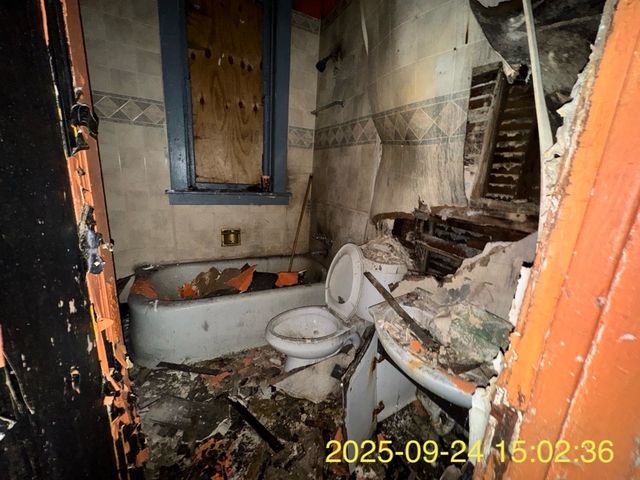 1222 S Central Park Avenue, Chicago, IL 60623