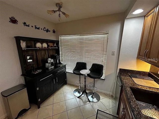2207 BELLEAIR ROAD B7, Clearwater, FL 33764