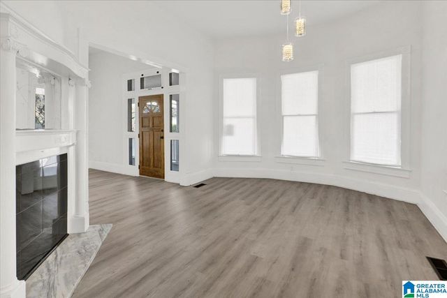 3821 5TH AVENUE S, Birmingham, AL 35222