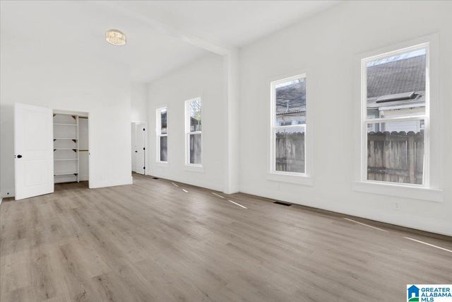 3821 5TH AVENUE S, Birmingham, AL 35222