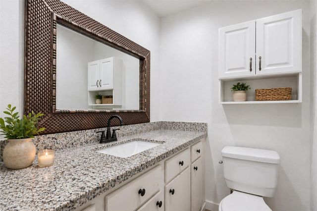 7200 Clarewood Drive 1700, Houston, TX 77036