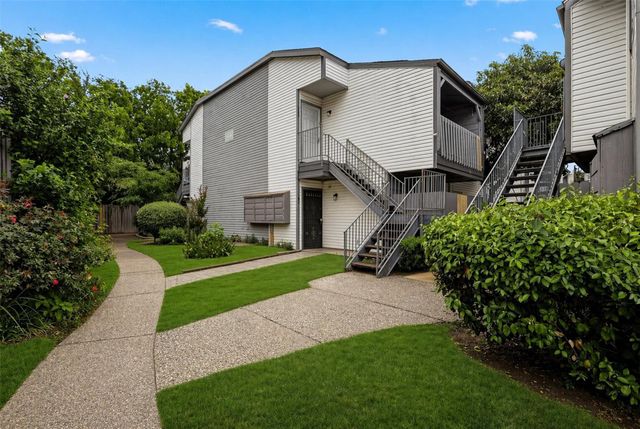 7200 Clarewood Drive 1700, Houston, TX 77036