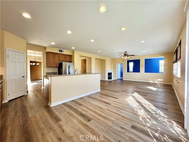 15621 Pisa Lane, Fontana, CA 92336