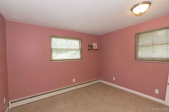 2720 Merelus Drive, Waterford, MI 48329