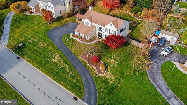 1215 KILLINGTON CIR, West Chester, PA 19380