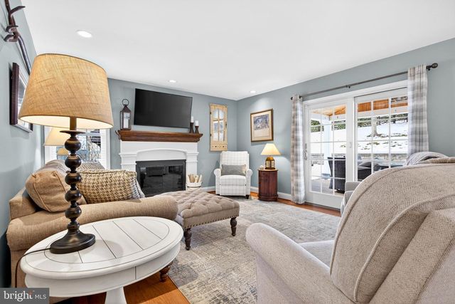 1215 KILLINGTON CIR, West Chester, PA 19380