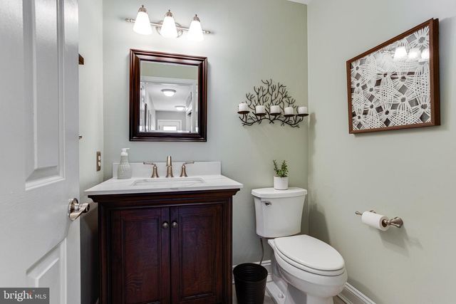 1215 KILLINGTON CIR, West Chester, PA 19380