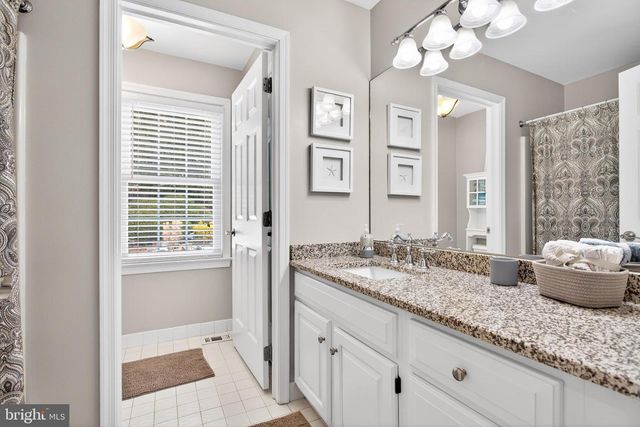 1215 KILLINGTON CIR, West Chester, PA 19380