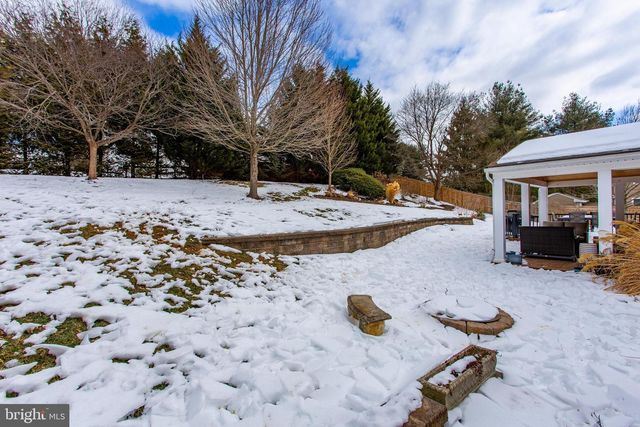 1215 KILLINGTON CIR, West Chester, PA 19380