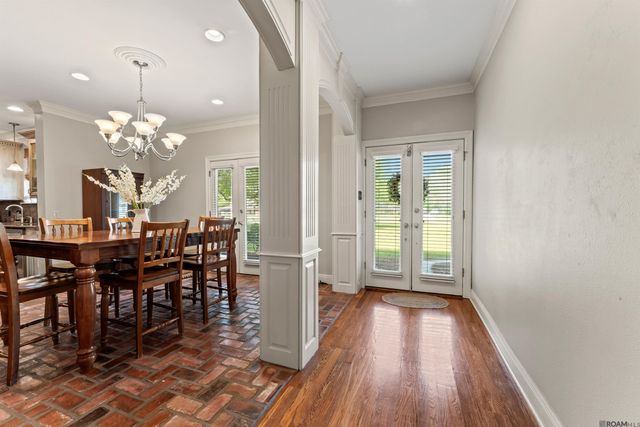 10222 Sagefield Dr, Baton Rouge, LA 70818